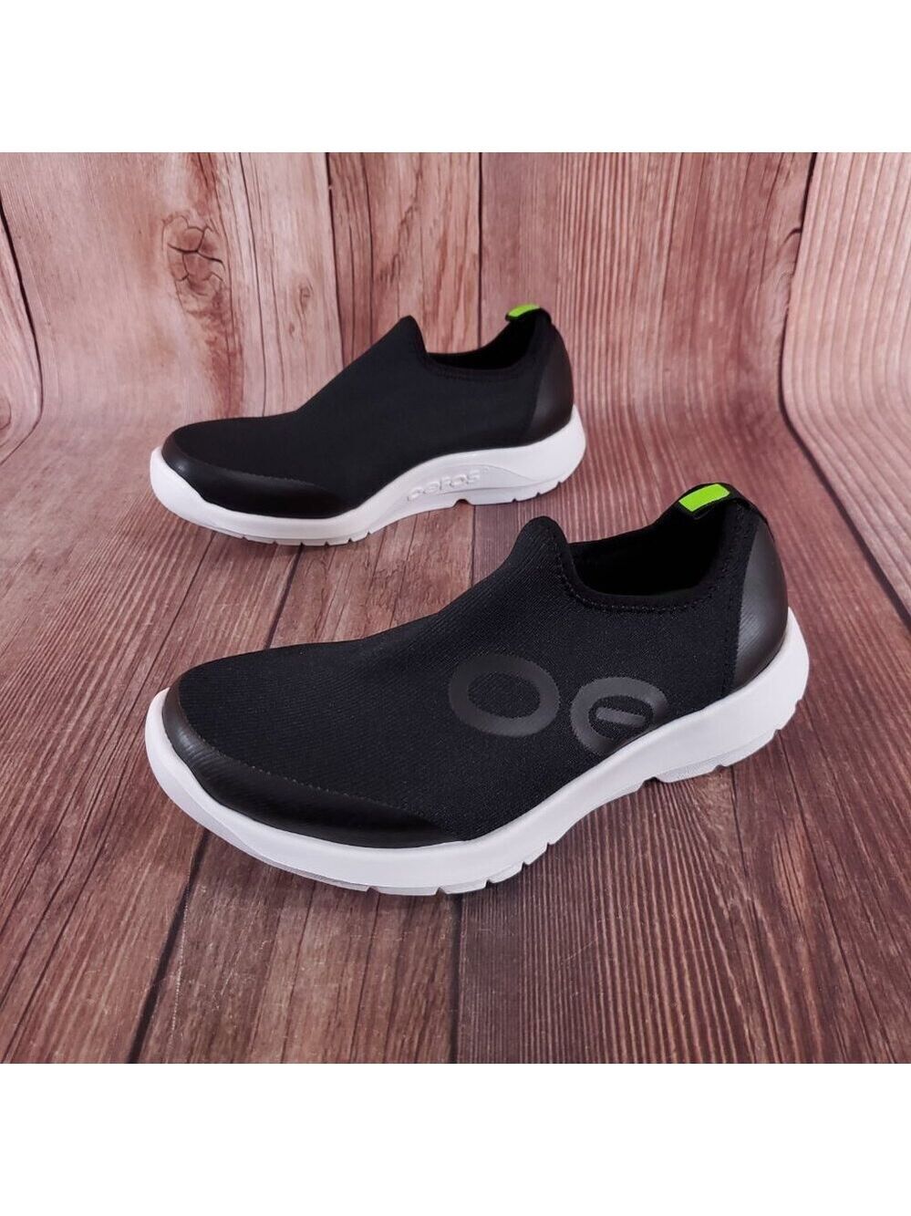 Oofos OOmg Sport Womens Size 6 Black White Slip On Casual Recovery Shoes Comfort